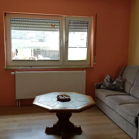 Monteur - Ferienwohnung - Marburg-biedenkopf - Steffenberg - Erdgeschoss Mit Balkon شقة *